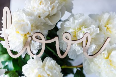 Vazo inanılmaz şakayık bir demet