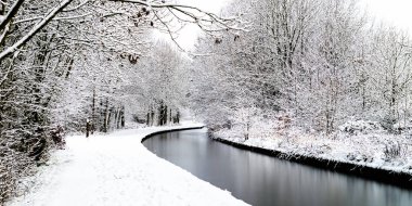 İngiltere 'de Ocak ayında kar yağıyor, Uk.