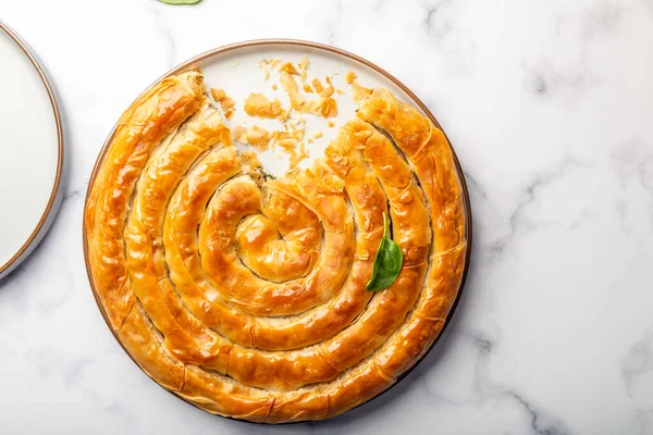 Filo espinafre e torção Feta Pie — Fotografia de Stock