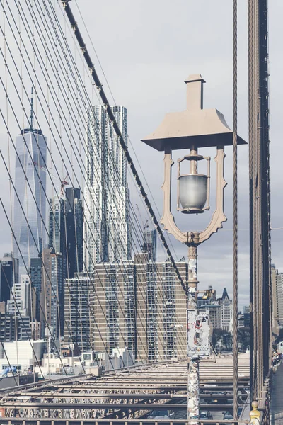纽约市布鲁克林大桥的详细情况 — 图库照片