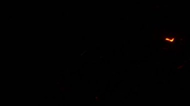 Arabada dönüş sinyali yanıp sönen