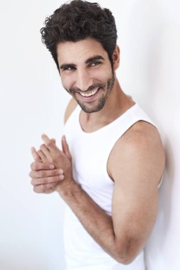 Beyaz yelek kollamaya erkekte