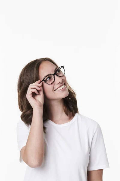 Menina Sorridente Óculos Olhando Uyp Estúdio — Fotografia de Stock