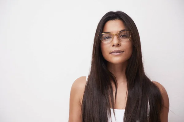 Gut Aussehendes Mädchen Mit Brille Porträt — Stockfoto
