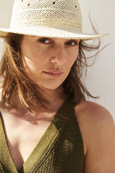 Ritratto Bella Ragazza Cappello Sole — Foto Stock