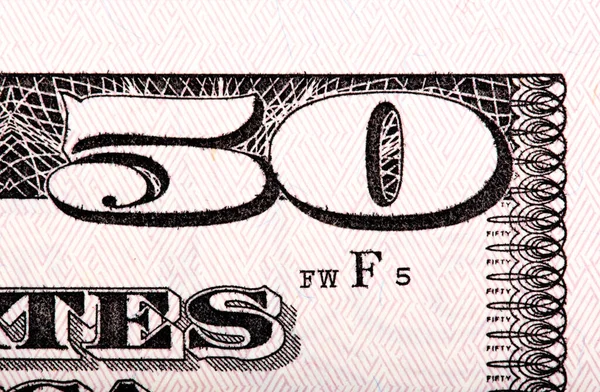 En närbild på en femtiodollarsedel. Grunt skärpedjup. — Stockfoto
