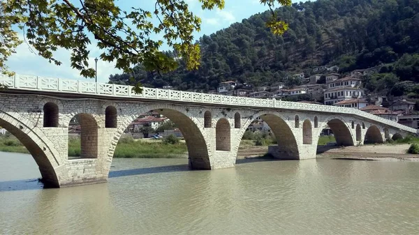 Ponte Pedra Velha Berat — Fotografia de Stock