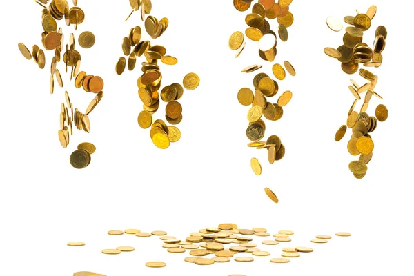 Beyaz arka plan üzerinde iş servet kavramı izole düşen altın para.