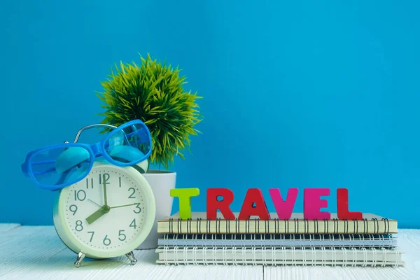 Travel Letters Text Notebook Paper Alarm Clock Little Decoration Tree — Stock Photo, Image