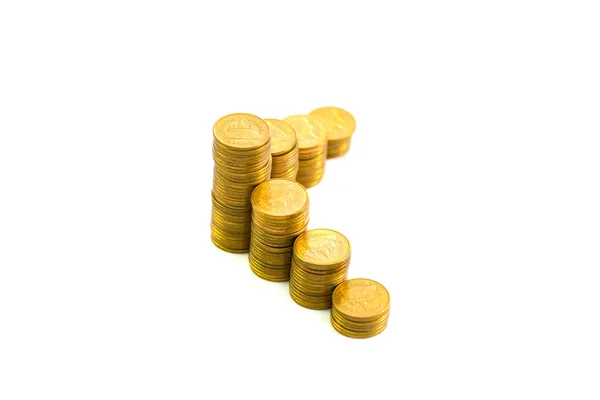 Oszczędności Rosnące Kolumny Złotych Monet Stosy Złota Monety Rozmieszczone Jako — Zdjęcie stockowe