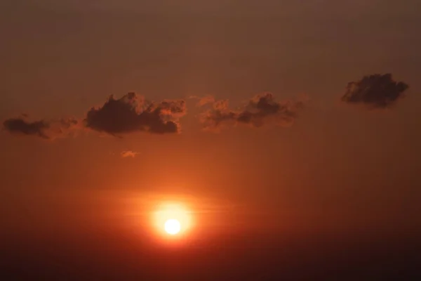 Hermoso Amanecer Puesta Sol Cielo Nube Amanecer Naranja Escénico Vista — Foto de Stock