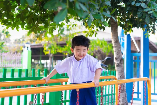 Asian Boy Hang Monkey Bar Balance Bar Balance Outdoor Playground — Stock Photo, Image