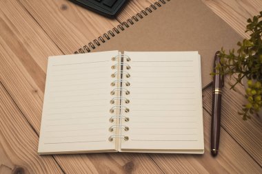 Ofis, banka donatımı veya office iş gerekli araçları öğeleri ahşap d