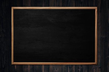 Soyut yazı tahtası veya kara tahta ahşap adam karede ile