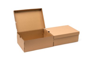 Kahverengi karton ayakkabı kutusu kapaklı ayakkabı ya da spor ayakkabı ürün p için