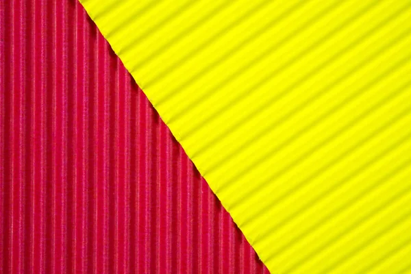 Textura de papel corrugado rojo y amarillo, utilizar para el fondo. viv — Foto de Stock