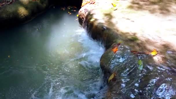 Parque Nacional Erawan Cascada Erawan Provincia Kanchanaburi Tailandia Viaje Vacaciones — Vídeos de Stock