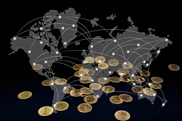 Dupla exposição de moedas de ouro caindo dinheiro no fundo escuro w — Fotografia de Stock