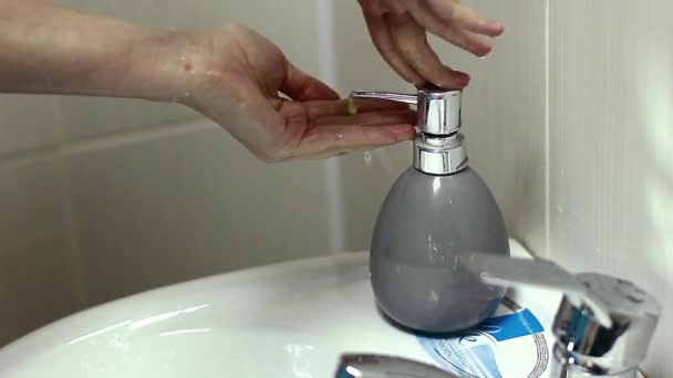 Médecin Lave Les Mains Laver Les Mains Avec Savon Wooman — Video