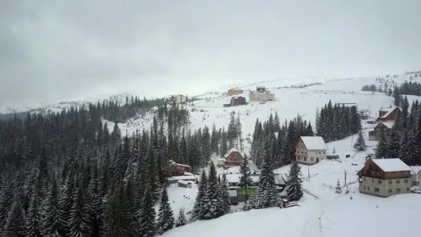 Vista Aérea Del Pueblo Las Montañas Invierno Vista Aérea Del — Vídeos de Stock