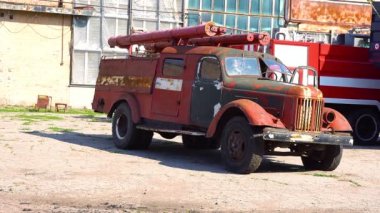 eski itfaiye aracı, terk edilmiş Araba İtfaiye