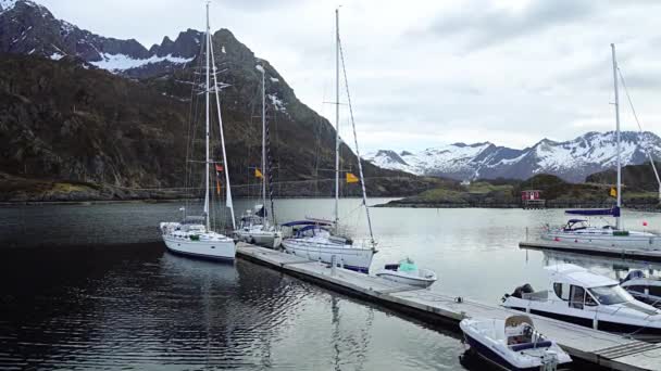 Gün Batımında Tromso Bir Marina Yat Marina Lofoten Adaları Yatlar — Stok video