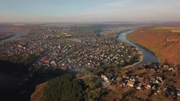 Вид Річку Навколо Міста Вид Місто Заліщики Відео Повітряних Зйомок — стокове відео