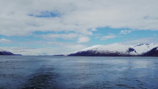 Vue Yacht Sur Paysage Des Îles Lofoten Vue Sur Les — Video