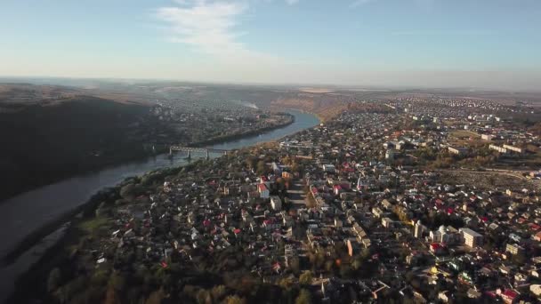 Şehir Etrafında Nehir Havadan Görünümü Zalişchyky Şehrin Havadan Görünümü Zaleschiki — Stok video