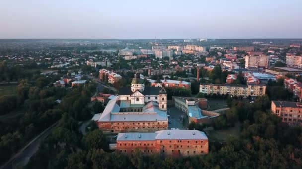 Letecký Pohled Klášter Bosých Karmelitů Při Západu Slunce Středověká Katolická — Stock video