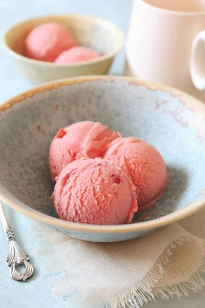 Fruit Sirbet Strawberry Ice Cream Balls Two Portions — Stock Photo, Image