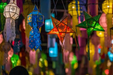 Loi Krathong fenerler