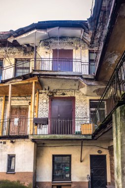 Vilnius kapı ve pencereler