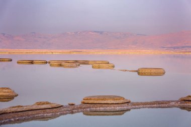 Ölü Deniz günbatımı