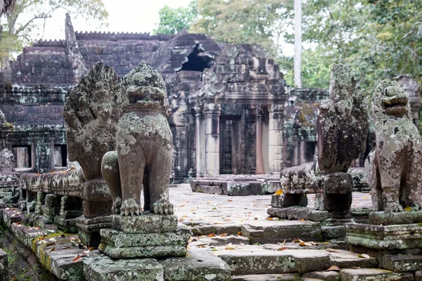 Antiguas Estatuas Khmer Angkor Wat Siem Reap Camboya — Foto de Stock