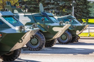 Büyük Vatanseverlik Savaşı 'ndaki zaferin 75. yıldönümü kutlamaları için askeri araçların hazırlıkları, 9 Mayıs' ta Beyaz Rusya 'nın Minsk kentinde yapılacak geçit töreni..