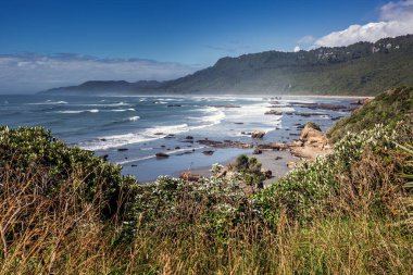 Punakaiki, Yeni Zelanda 'da inanılmaz okyanus manzarası.