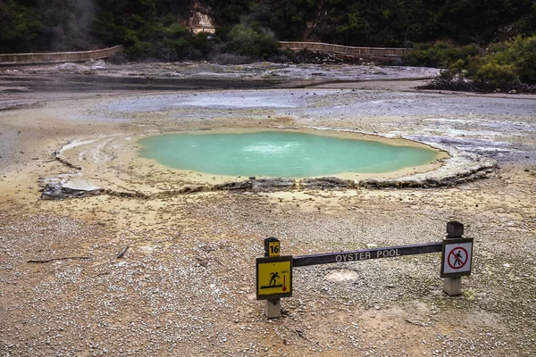 Panneaux Avertissement Température Élevée Eau Piscine Oyster Wai Tapu Pays — Photo