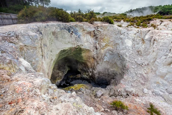 Сумна Печера Вай Тапу Термальна Чудо Земля Роторуа Нова Зеландія — стокове фото