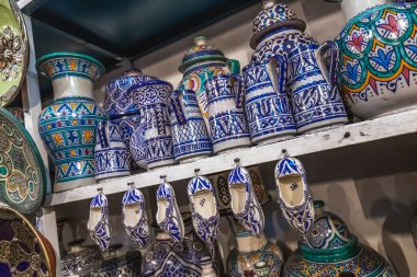 Fas, Fas 'ta el yapımı mozaik fabrikası..