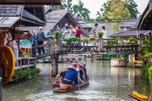 Famoso Mercado Flotante Pattaya Que Cuenta Con Botes Remos Tradicionales — Foto de Stock