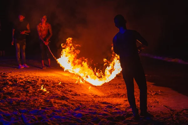 Tourists Jump Rope Fire Night Beach Thailand Koh Tao Thailand — Stock Photo, Image