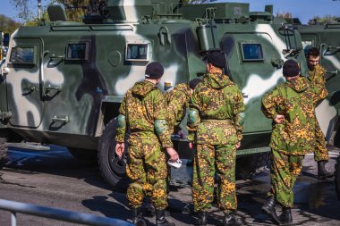 Büyük Vatanseverlik Savaşı 'ndaki zaferin 75. yıldönümü kutlamaları için askeri araçların hazırlıkları, 9 Mayıs' ta Beyaz Rusya 'nın Minsk kentinde yapılacak geçit töreni. Minsk, Belarus - 9 Mayıs 2020.