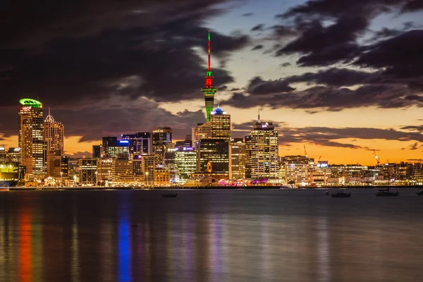 Auckland Stad Skyline Bij Zonsondergang Zware Storm Met Het Centrum — Stockfoto