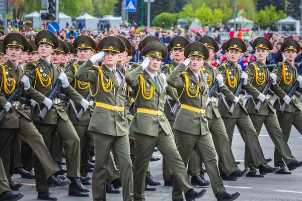 Military Men Marching Celebration 75Th Anniversary Victory Great Patriotic War — Stock Photo, Image
