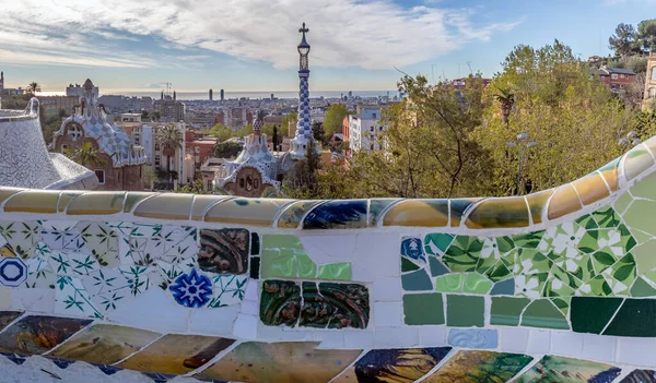 Park Guell Egy Nyilvános Park Áll Kertek Mozaikok Építészeti Elemek — Stock Fotó