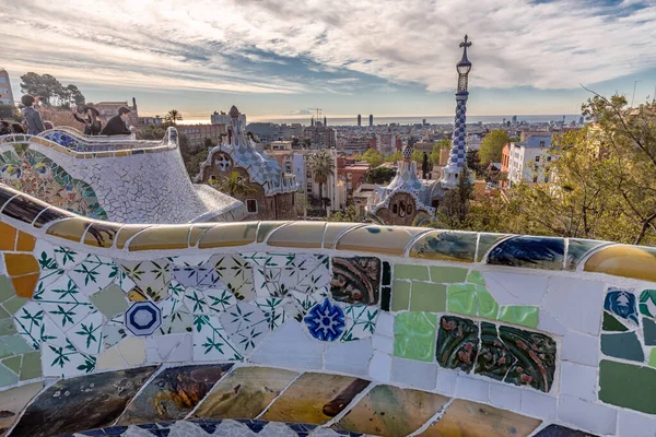 Park Guell Egy Nyilvános Park Áll Kertek Mozaikok Építészeti Elemek — Stock Fotó