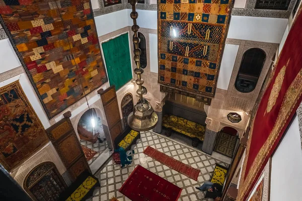 Interior Decorado Marroquí Con Alfombras Una Tienda Medina Fez Marruecos — Foto de Stock