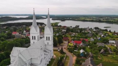 Kasabadaki kilise Slobodka Braslav 