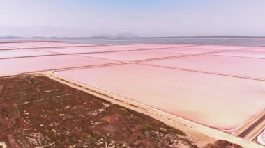 Vlore pembe tuz sahası Arnavutluk İHA 'sı